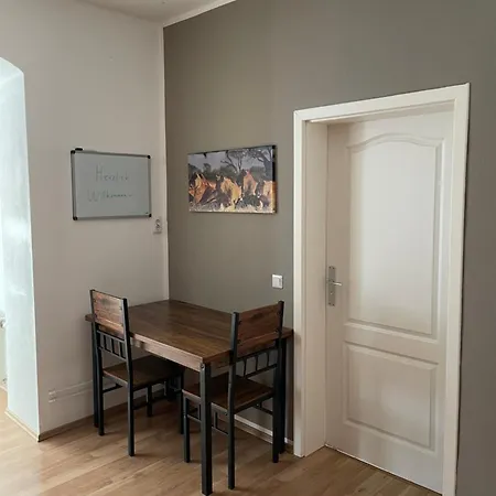 Zuhause Auf Zeit Ruhige Lage Parkplatz Wifi Braunschweig